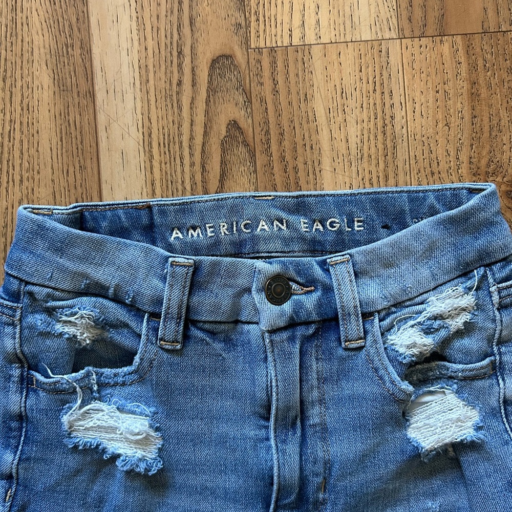 American Eagle Outfitters Distressed Light Blue Jeans